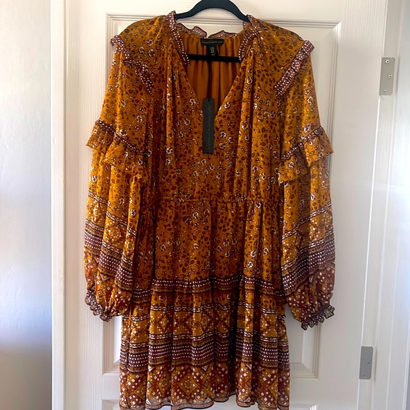 House of Harlow 1960 Dresses & Skirts - Beautiful rustiness with adjustable waist ties